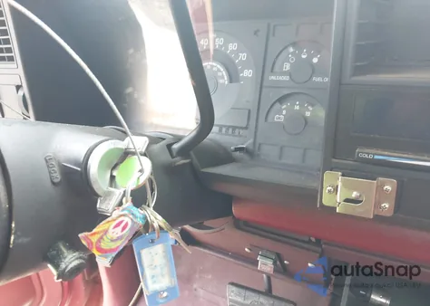 1988 Chevrolet Gmt-400 C1500 z USA, uszkodzony, nr VIN 1GCDC14K1JZ219864